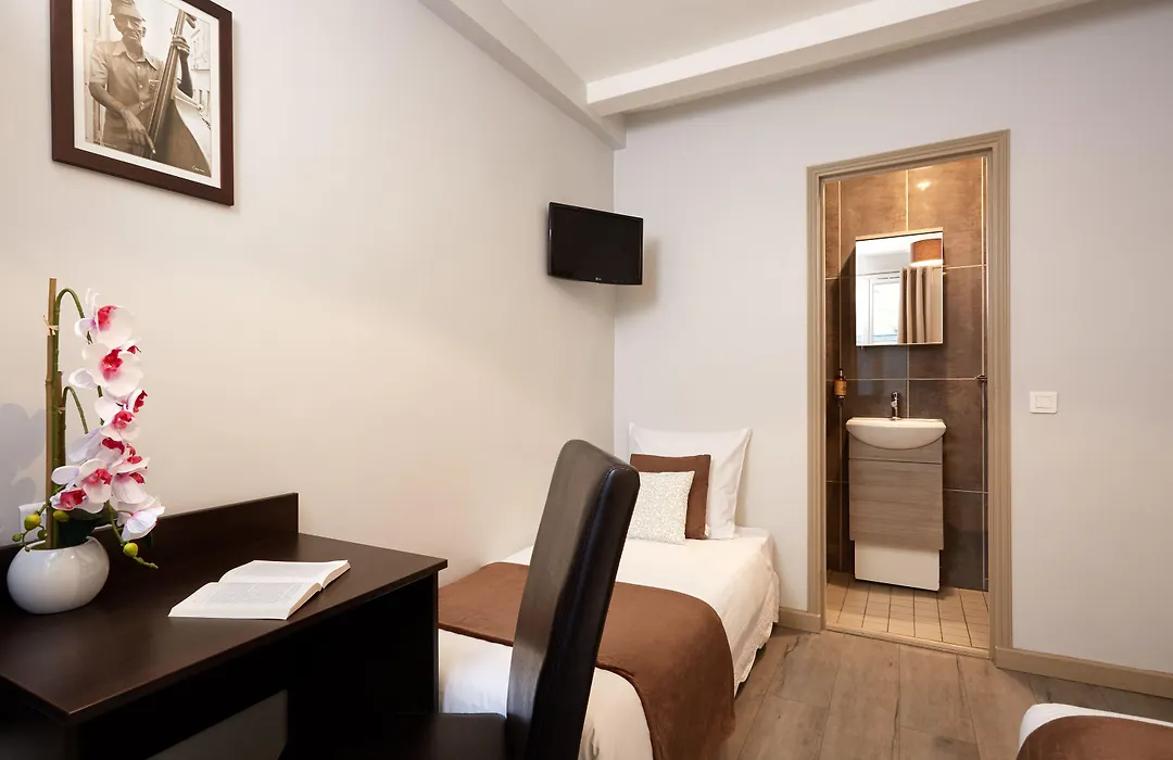Hotel Viator-1